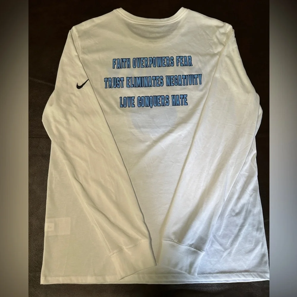 Nike White and Blue Long Sleeve Tee with Bold Print - Picture 6 of 6